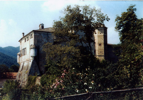 il castello Costa-Del Carretto di Garlenda